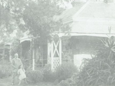 Melville Rankine with his daughter, Melrose, in the garden at Woodburn c. 1909